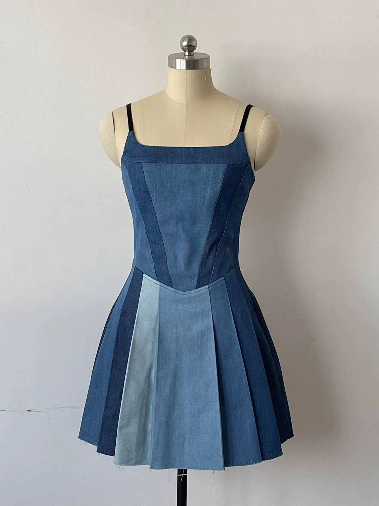 Taylor Swift VMA Denim Dress