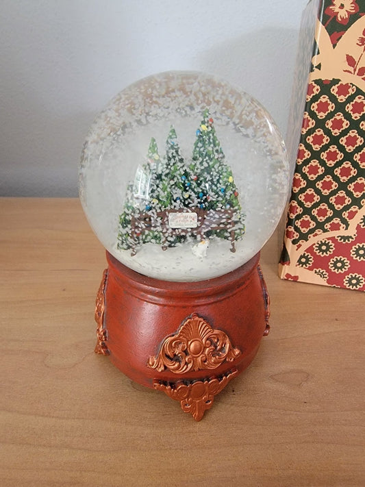 Christmas Tree Farm Snowglobe (PRE-ORDER)