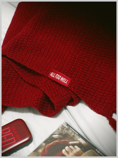taylor swift autumn red scarf
